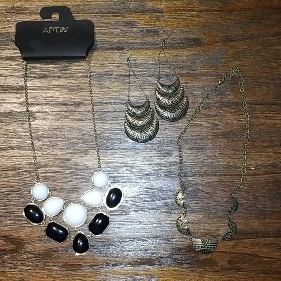 Jewelry - Jewelry